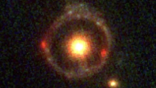 Космический телескоп «Джеймс Уэбб» запечатлел самую удалённую гравитационную линзу — в 21 миллиарде световых лет