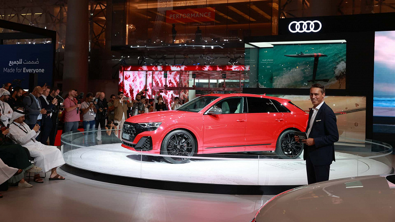 Представлена 500-сильная Audi SQ8 2024