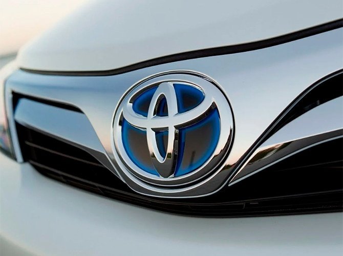 Toyota возглавляет мировой рынок, а BYD вплотную подобралась к топ-10 лидеров. Tesla в списке нет