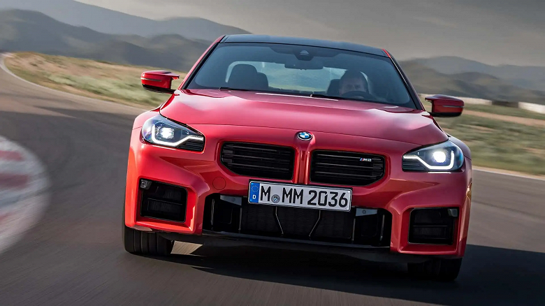 Фанаты выбирают «механику». Более половины проданных BMW M2 в 2023 году оснащены МКПП