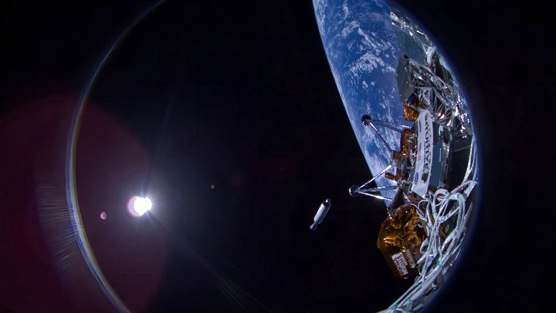 Первые снимки «Одиссея»: космический аппарат на пути к Луне передал свои первые фотографии Земли из космоса