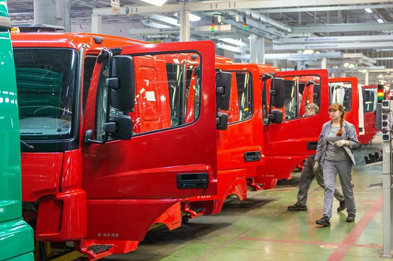 КамАЗ планирует выпускать до 240 грузовиков в сутки