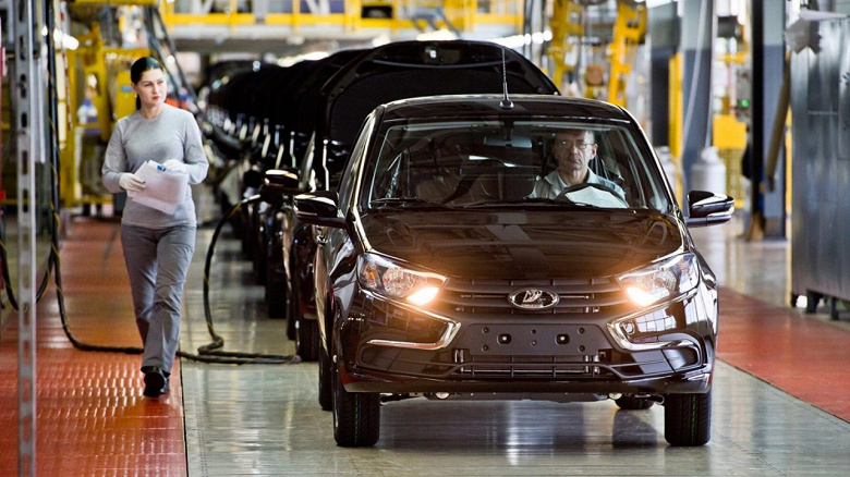 АвтоВАЗ собирается существенно нарастить производство автомобилей Lada уже в марте