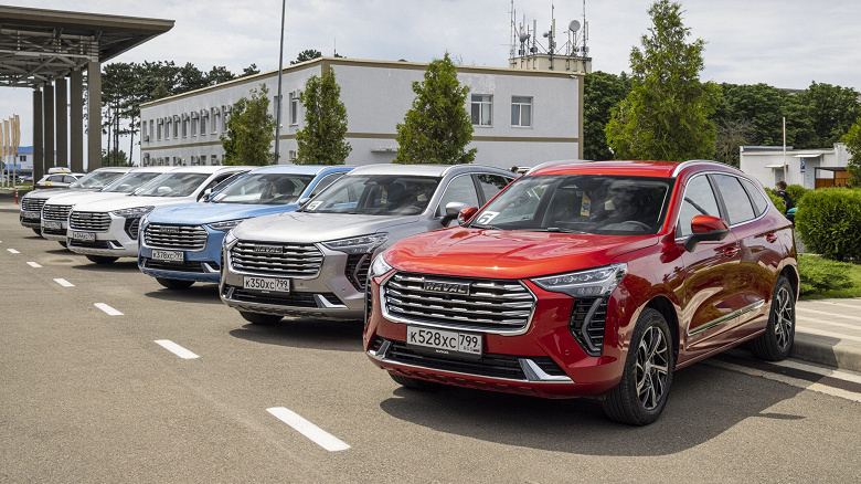 Названы самые популярные китайские машины у россиян. Средняя цена нового авто составляет уже 3 млн рублей
