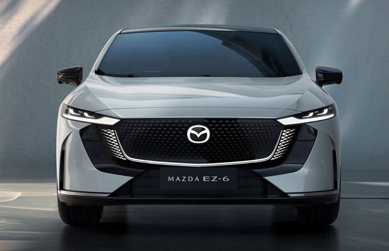 Новая «шестёрка» Mazda с запасом хода до 1200 км — всего 3,3 млн рублей. Mazda EZ-6 уже доступна для заказа в России