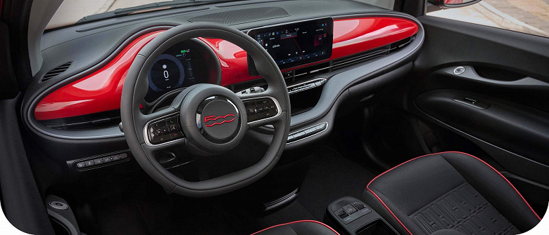 Российские дилеры впервые начали предлагать Fiat 500e (RED) Edition