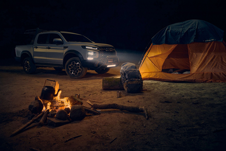 224 л.с., 8-ступенчатый &laquo;автомат&raquo; и полный привод. Самый популярный в России пикап JAC T9 скоро получит новую версию с дизелем и &laquo;ручкой&raquo;