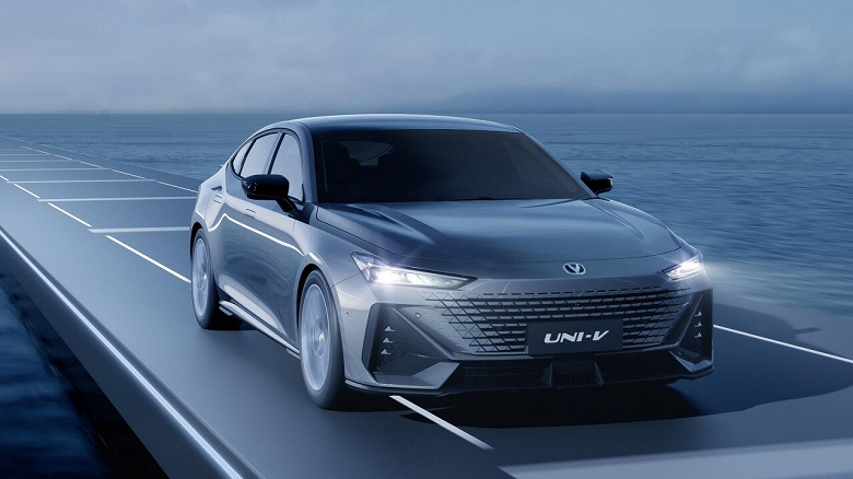 Новые комплектации Changan Uni-V для России: сочетание роскоши и технологий Новые комплектации Changan Uni-V для России: сочетание роскоши и технологий