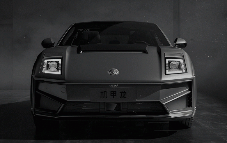 «Мехадракон» от Great Wall пойдет в серию под брендом Ora. Это роскошный 544-сильный седан с полным приводом и крутым дизайном