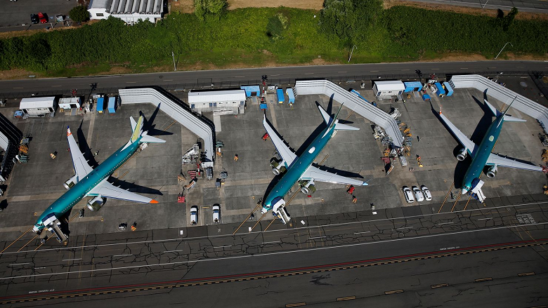 Boeing нужен целый год для устранения неполадок в двигателях 737 MAX