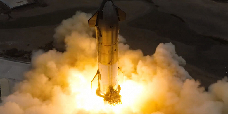 Илон Маск показал испытания нового космического корабля. Запуски Starship могут стать такими же обыденными, как старты Falcon 9