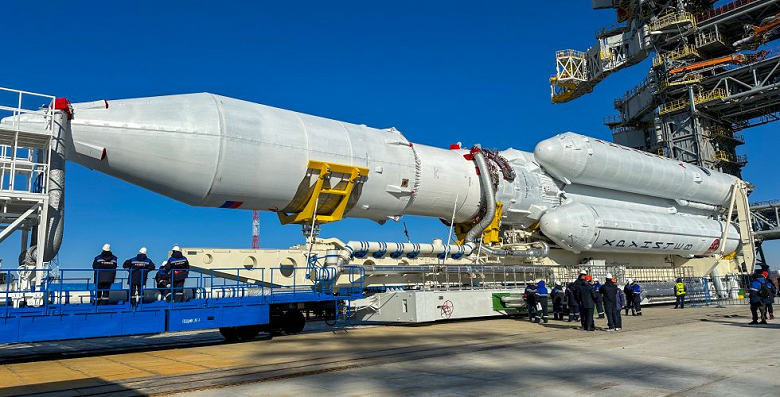 Первую лётную ракету «Ангара-А5» установили для старта на Восточном - пуск планируется на начало апреля