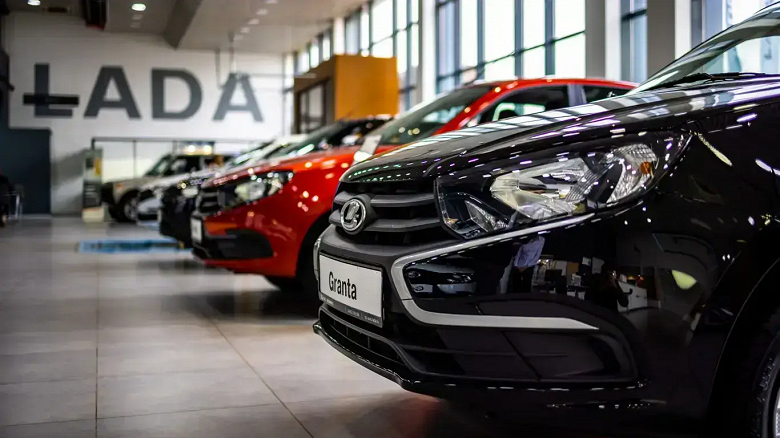 В России установлен новый рекорд недельных продаж машин: Li Auto, «Москвич» и Belgee в топ-10