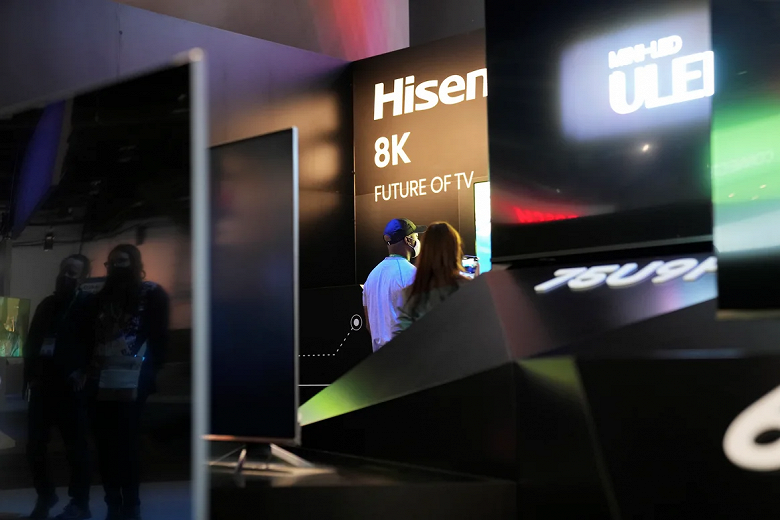 Азиатские производители электроники нацелились на российский госсектор образования: Hisense планирует локализовать в РФ выпуск интерактивных панелей