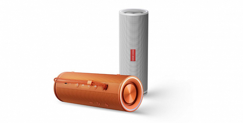 В Россию привезли водонепроницаемую портативную колонку Honor Choice Speaker Pro за 7 тысяч рублей