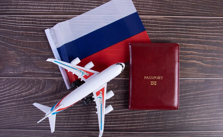 Россиянам теперь будут выплачивать по 100 рублей в час за задержку авиарейсов