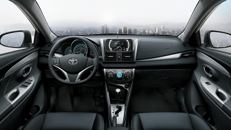109 л.с., «автомат» и легендарная надёжность Toyota за 2,2 млн рублей. Дилеры переписали цены на Toyota Vios