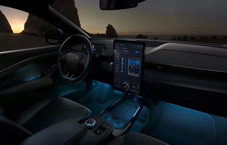 Почти 300 км/ч и повышенный запас хода — представлен самый быстрый Ford Mustang Mach-E, обогнавший Tesla Model Y Performance и Porsche Macan 4 Electric