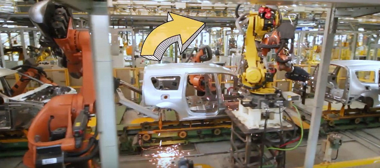 Lada Largus 2024 собирают роботы. Опубликовано видео с конвейера