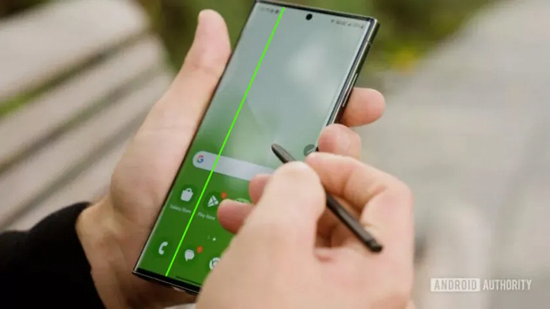 Пользователи Samsung, особенно серии Galaxy S21, сообщают о появлении зелёной линии на экране