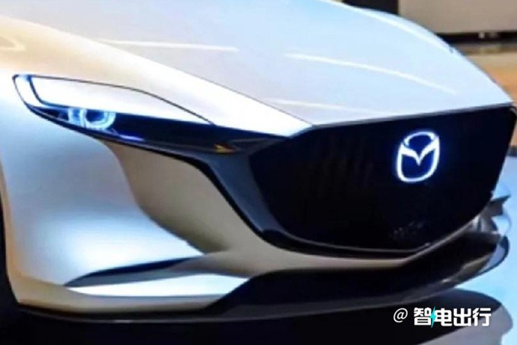 Так выглядит совершенно новая Mazda6. Первые изображения