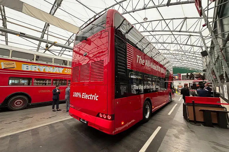 «Автобус будущего, сегодня». Новые двухэтажные автобусы для Лондона собирается поставлять BYD