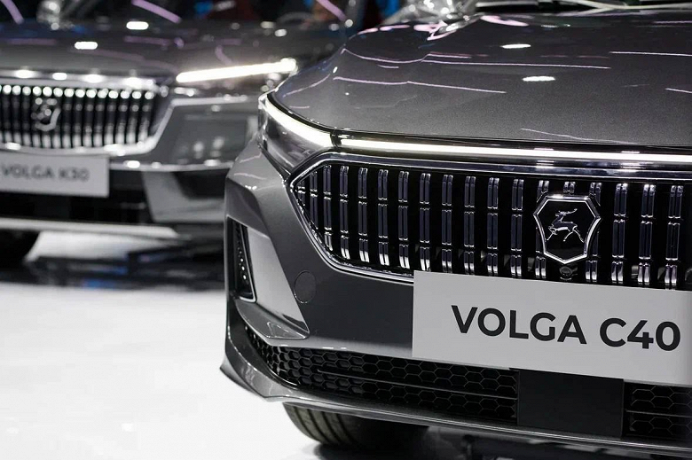 От 2,5 млн рублей за новую «Волгу». Главный редактор «За рулем» спрогнозировал цены всех моделей и сравнил Volga С40 с Lada Aura