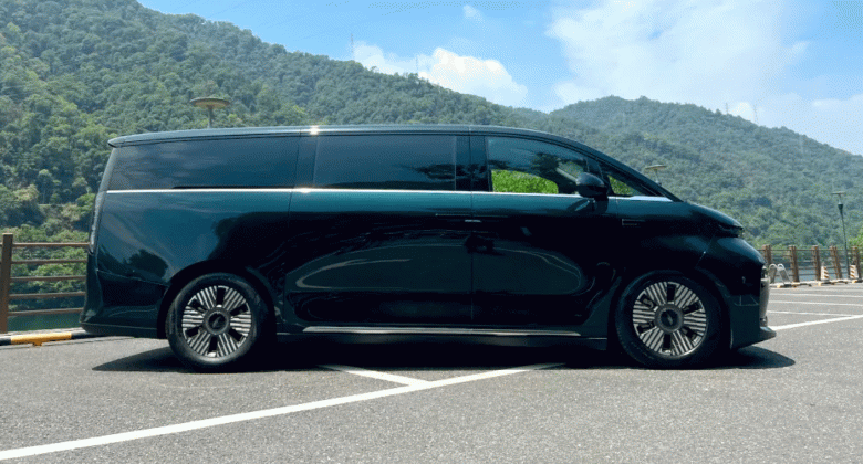 &laquo;Аэробус&raquo; от 116-летней британской компании и Geely доставят покупателям 25 июля