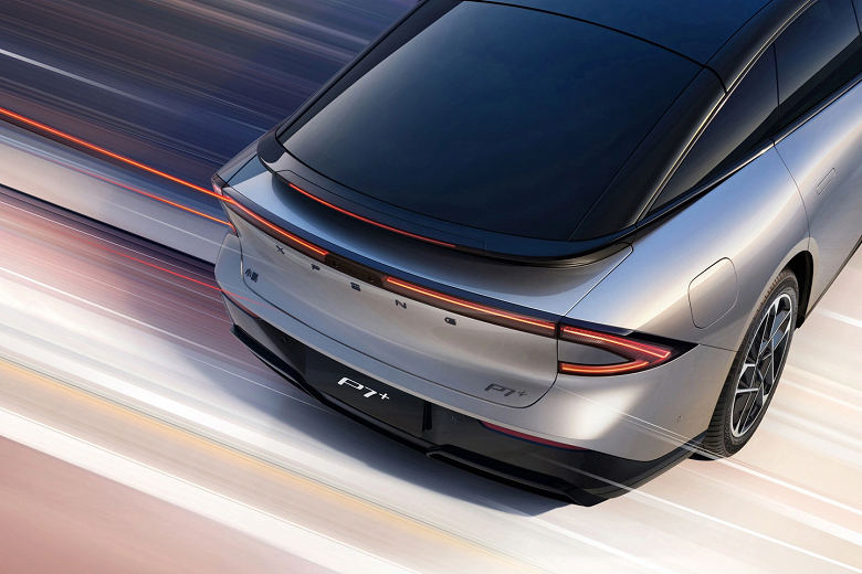 Новая версия главного бестселлера Xpeng: пятиметровый седан Xpeng P7+ откажется от лидара и откроет &laquo;новую эру умного вождения&raquo;