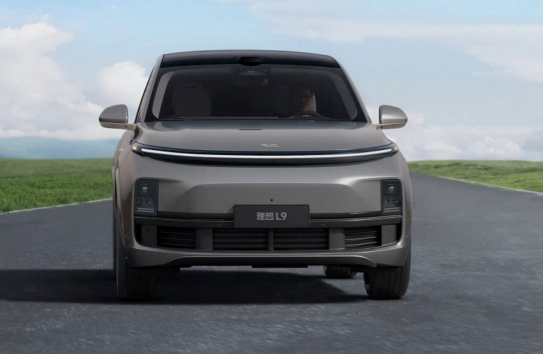 Счёт идет на десятки тысяч. В России рекордные продажи гибридов и электромобилей, самые популярные &mdash; Li Auto и Zeekr