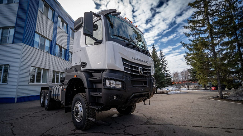 КамАЗ вернулся к пятидневной рабочей неделе