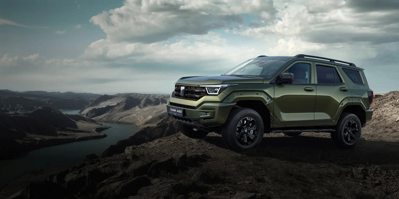 Tank 400 2025 оказался на 200 000 рублей дороже прошлогодней версии: что он предлагает