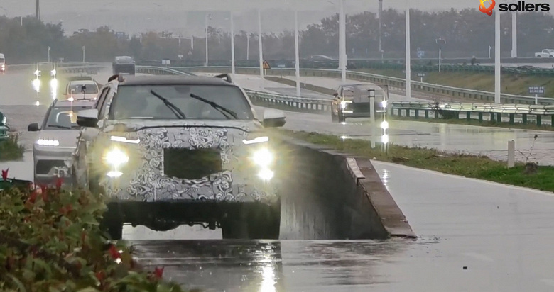 Совершенно новый внедорожник с 8-ступенчатым «автоматом», который будут выпускать на УАЗе: прототип Sollers SJ9 вышел на испытания