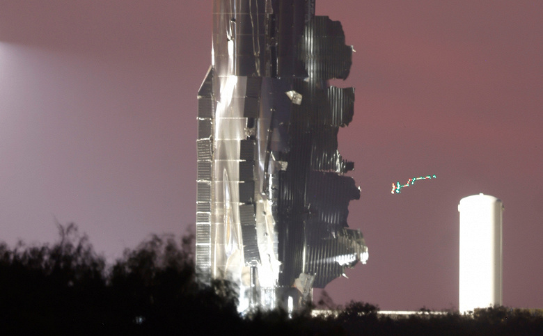 Крупным планом показали разрушенный Super Heavy нового поколения