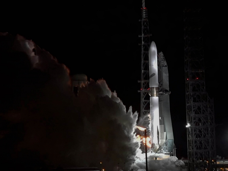 Всего второй запуск ракеты — и уже миссия на Марс. Blue Origin назначила второй запуск тяжелой ракеты New Glenn на 9 ноября