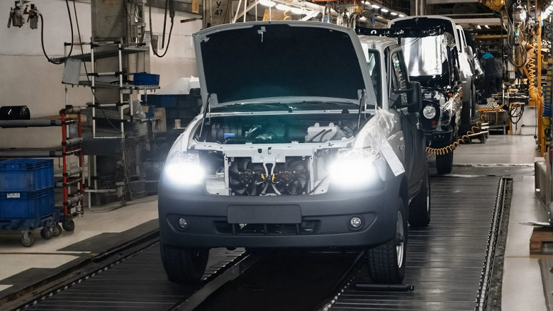 Дистанционный запуск скоро на УАЗах, отечественные внедорожники стали ещё более российскими