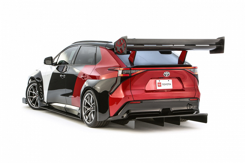 Чистый адреналин и никакого вреда для экологии. Представлен полноприводный Toyota bZ Time Attack с мощностью более 400 л.с.