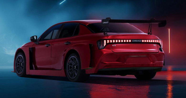 Очередной хит от Geely Auto. Новейший спорткар Lynk & Co 03+ TCR мгновенно раскупили: 350 л.с., 6-ступенчатая секвентальная коробка передач за 1,4 млн юаней (200 тыс. долларов)
