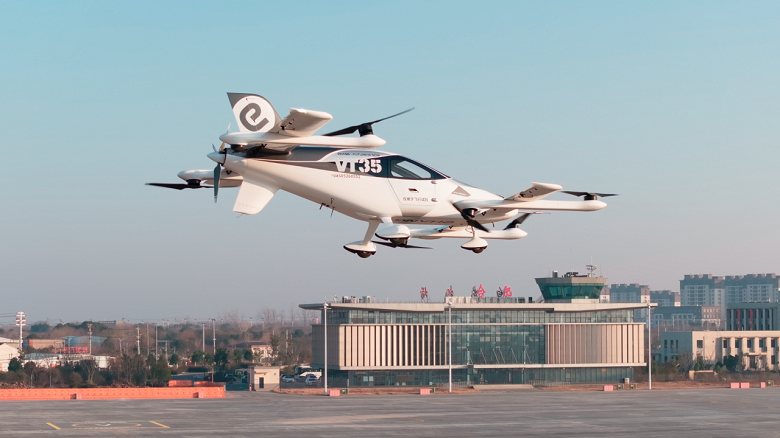 Личный самолёт дешевле $1 млн. Состоялся первый полёт двухместного EHang VT35 с тандемным расположением крыльев и девятью винтами