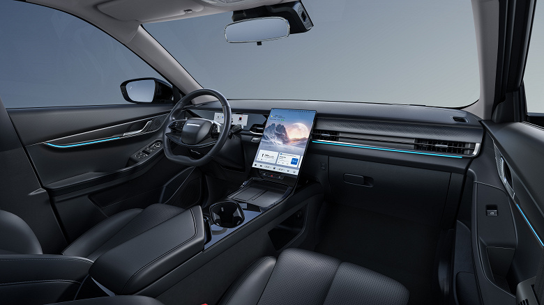 Российская версия кроссовера Jaecoo J6 готова к большим путешествиям