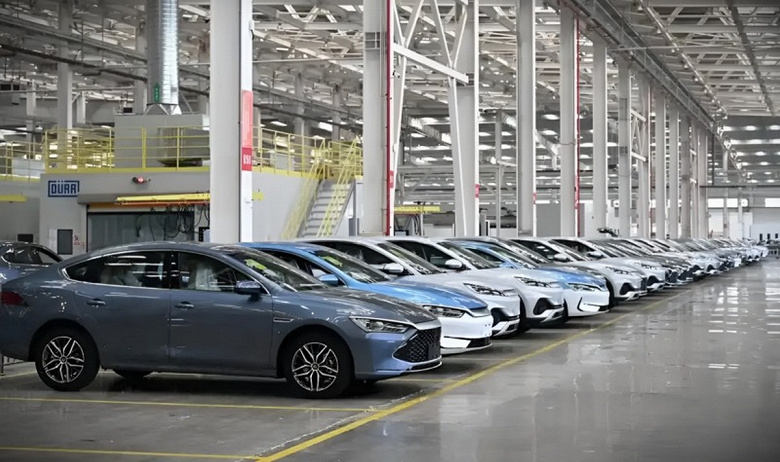 Не больше 15,1 кВтч на 100 км для машины массой около 2 тонн. Китай на законодательном уровне заставит производителей снизить расход электромобилей