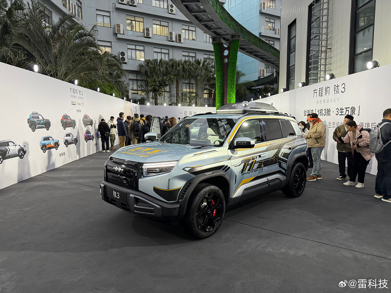 Зачем ждать Toyota Land Cruiser Mini, если есть BYD Leopard Titanium 3? BYD представила крутой полноприводный 421-сильный очень дешевый внедорожник