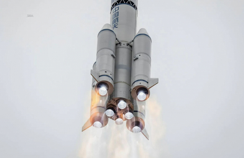 Китай ускоряет производство водородно-кислородных двигателей YF-75: 400-й YF-75 успешно протестирован и готов к работе