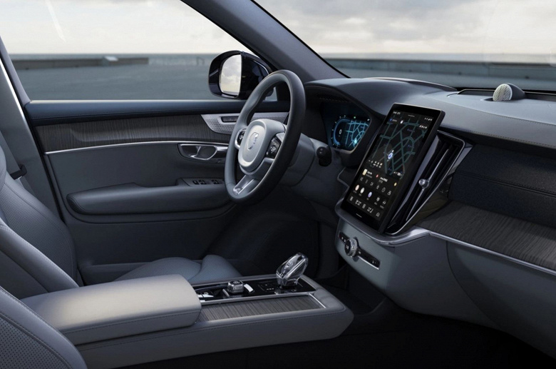 Представлен обновлённый Volvo XC90 2025 — дорого