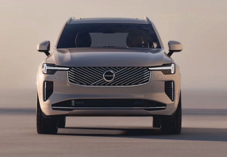 Представлен обновлённый Volvo XC90 2025 — дорого