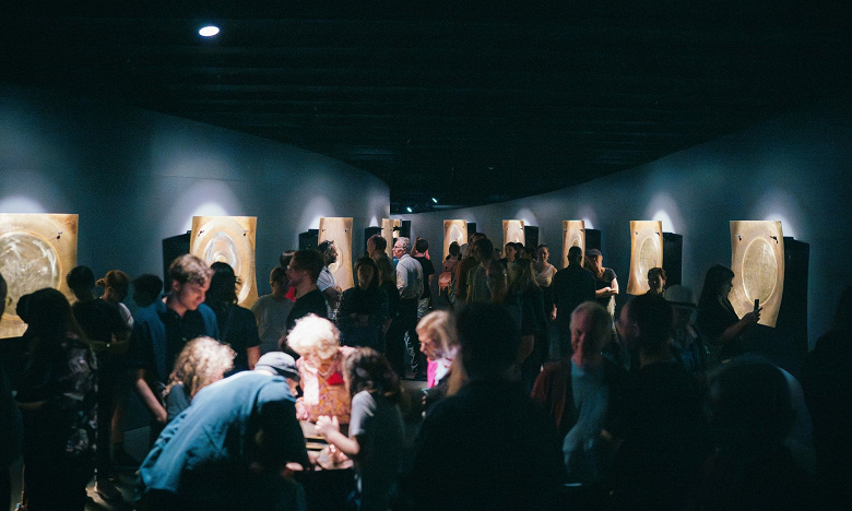 Композитор «продолжает сочинять музыку» спустя четыре года после своей смерти — благодаря искусственному мозгу