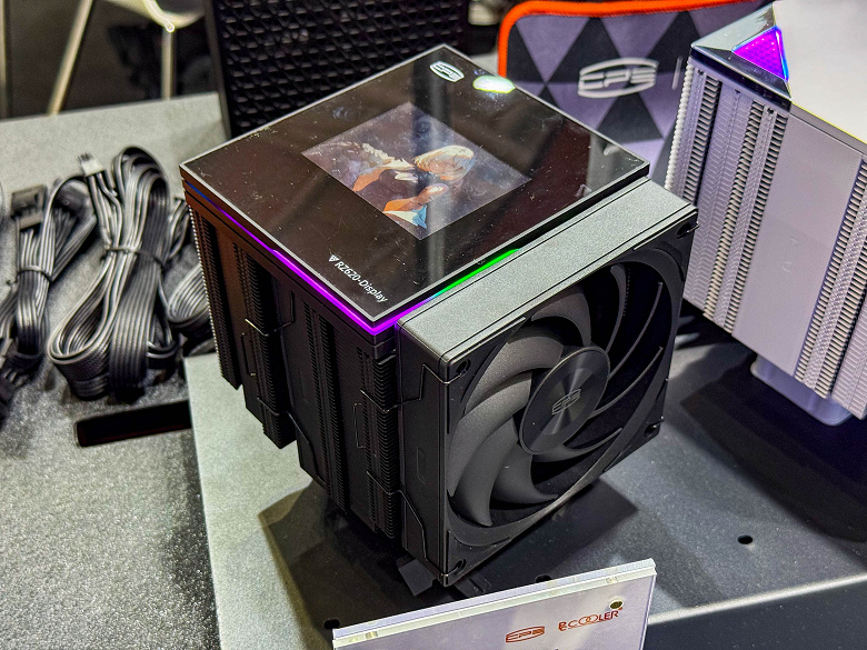 Теперь с экранами. PCCooler обновила башенные кулеры RZ820 и RZ620