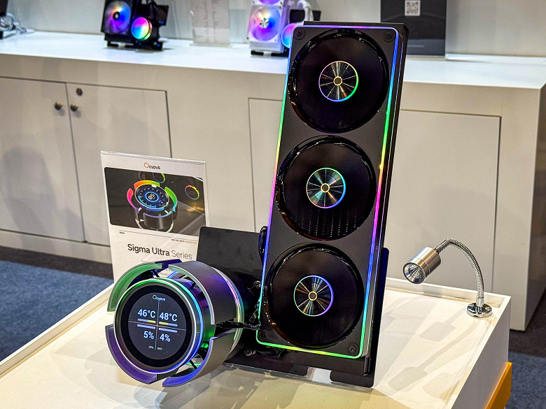 Ocypus продемонстрировала прототип системы водяного охлаждения Sigma Ultra с вентилятором, экраном и расширяющимся «соплом»