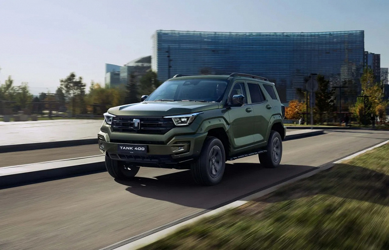 Замена Toyota Land Cruiser 300: скидки на рамные внедорожники Tank 400 достигли 600 000 рублей, модель оказалась недорогой в обслуживании