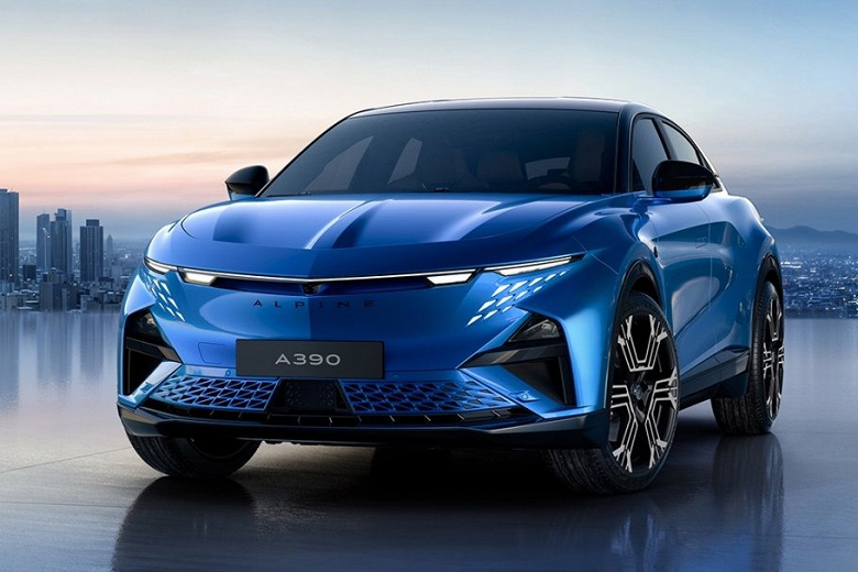 Представлен 469-сильный кроссовер Alpine A390 на платформе Renault Megane
